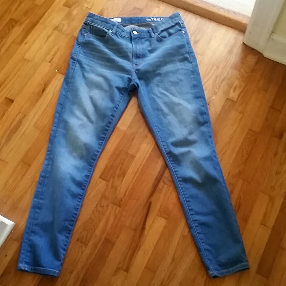 Gap High Rise Skinny jeans